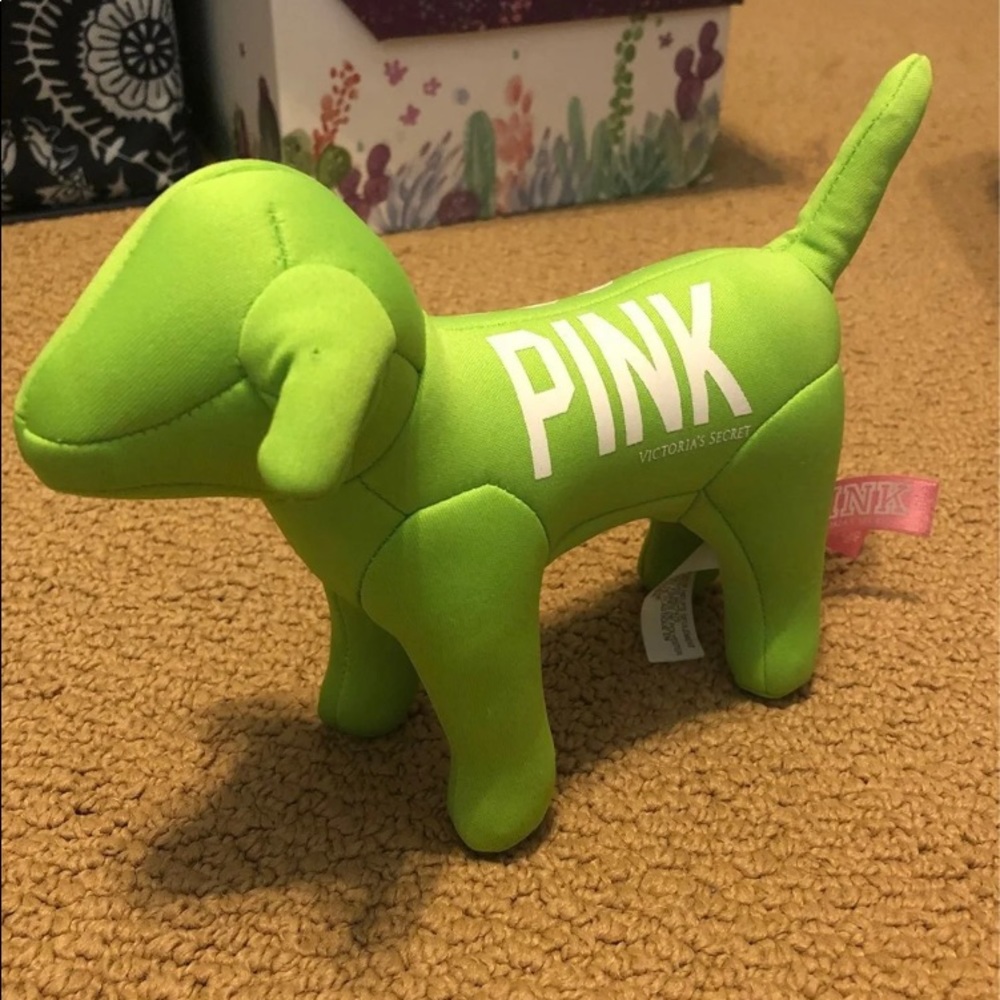 VS PINK 🐕 🐶 DOGS 🐩 - Picture 3 of 11
